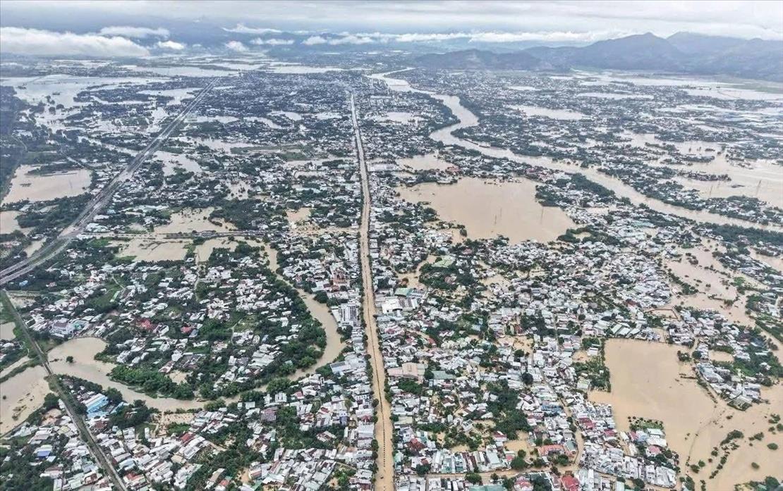 khanh-hoa ngap lut.jpg